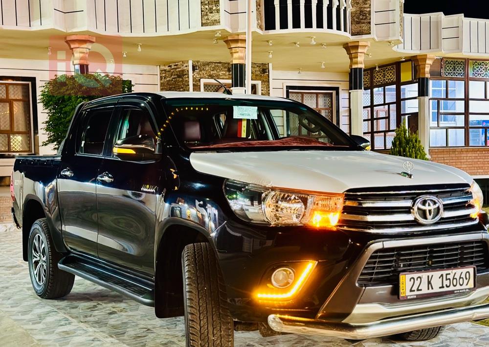 Toyota Hilux